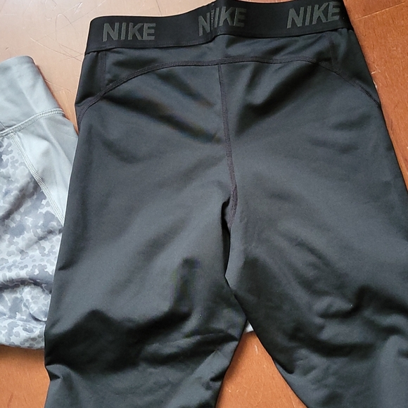 Workout Capris - Picture 7 of 7